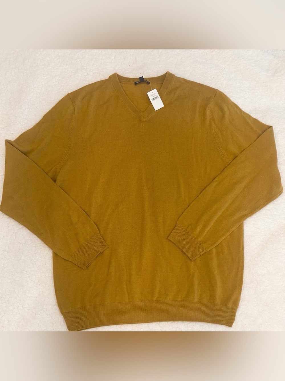 NWT GAP 100% Italian Merino Wool V-Neck Sweater Dark Mustard Yellow Gold L